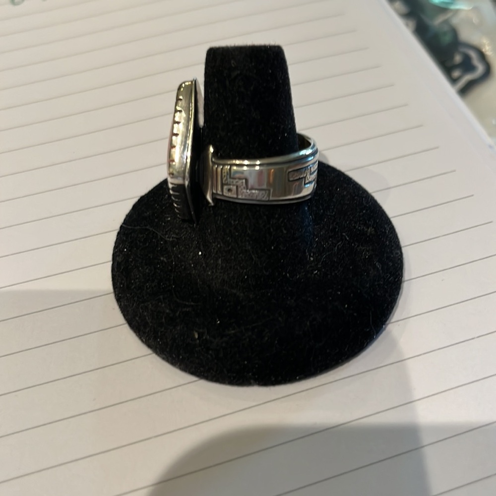 Sterling Silver Ring by Roderick Tenorio - Picture 2 of 5